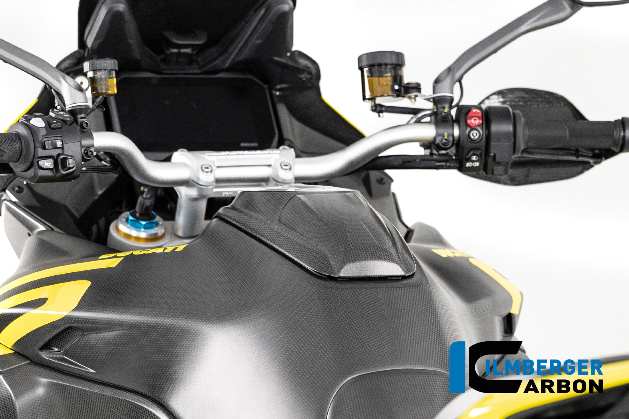 Ilmberger Carbon / イルムバーガー タンクカバー(上部) カーボンマット Ducati Multistrada V4 2025 | CM.TAO.008.MTS25