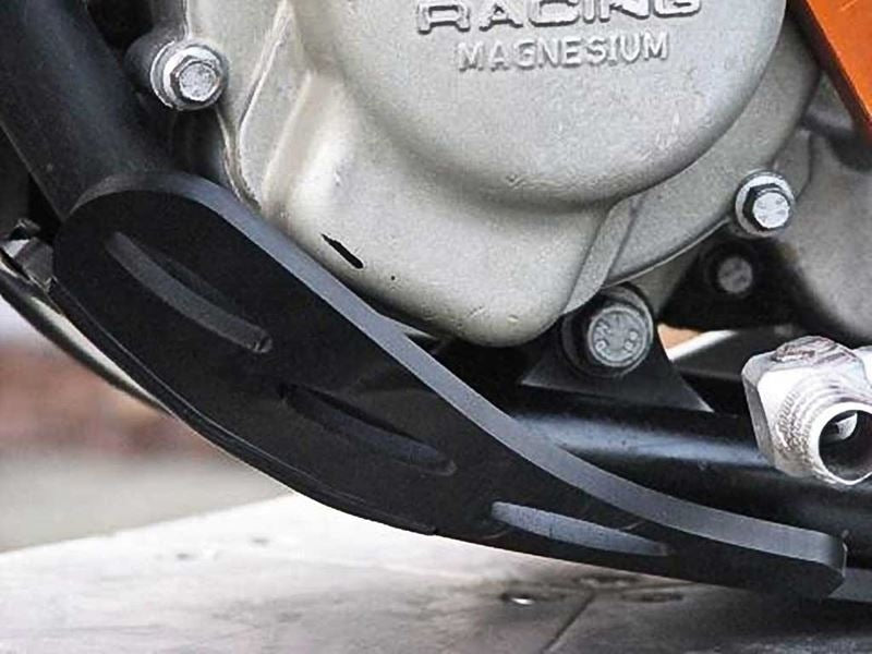 AXP-Racing / エーエックスピーレーシング スキッドプレート PHD 6mm - ブラック | AX1051