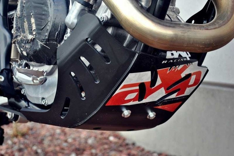 AXP-Racing / エーエックスピーレーシング スキッドプレート PHD 6mm - ブラック | AX1359