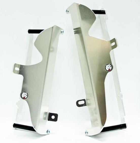 AXP-Racing / エーエックスピーレーシング ラジエーターブレース - ブラックスペーサー | AX1388