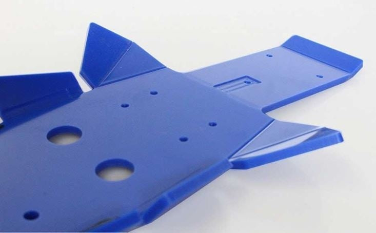 AXP-Racing / エーエックスピーレーシング Xtrem HDPE スキッドプレート - ブルー | AX1435