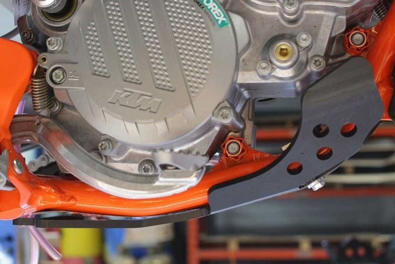 AXP-Racing / エーエックスピーレーシング スキッドプレート PHD 6mm - ブラック | AX1485