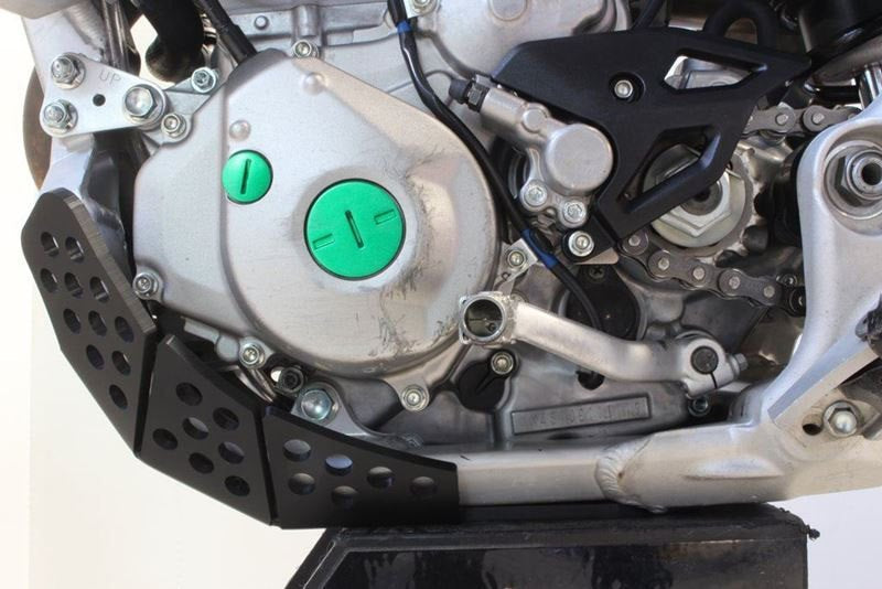 AXP-Racing / エーエックスピーレーシング スキッドプレート PHD 6mm - ブラック | AX1517