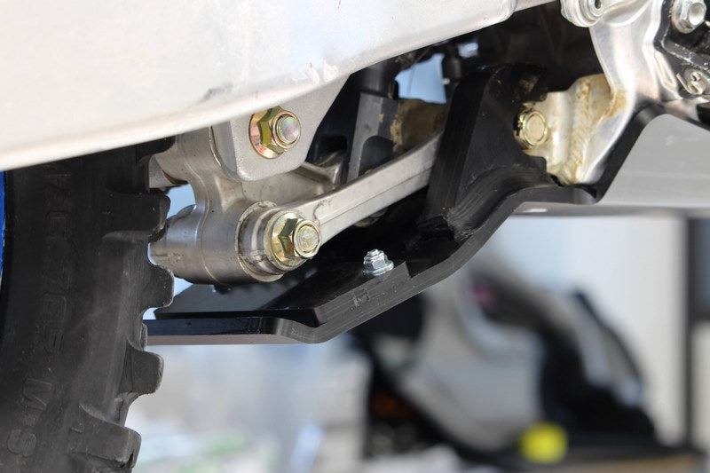 AXP-Racing / エーエックスピーレーシング Xtrem HDPE スキッドプレート - ブラック | AX1625