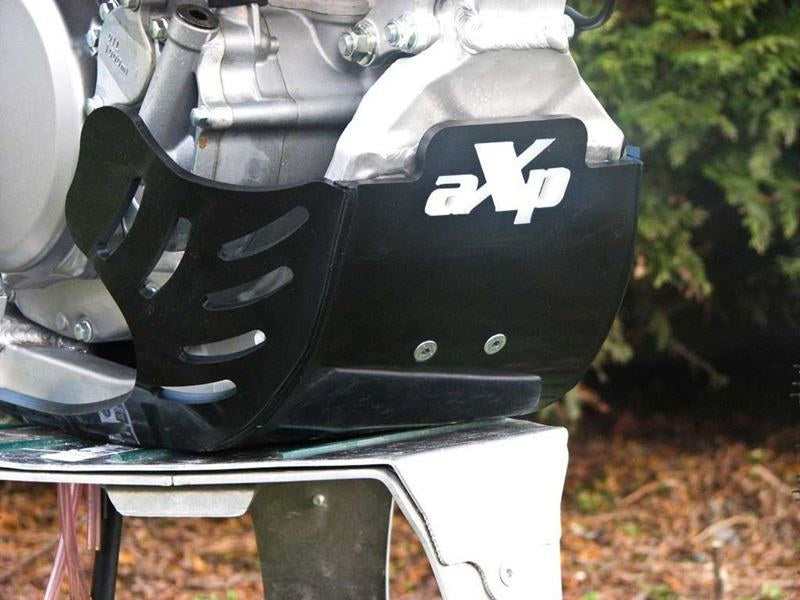 AXP-Racing / エーエックスピーレーシング スキッドプレート PHD 6mm - ブラック | AX6089