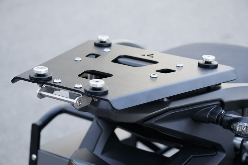 トップケース(トップマウント含む、フローズングレー)