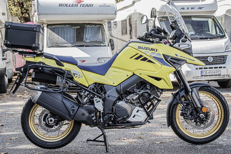 トップケース(トップマウント含む)、ブラック