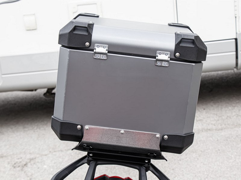 トップケース(トップマウント含む、未処理アルミニウム製)