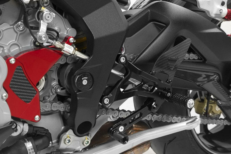 CNC Racing Adjustable rear sets MV Agusta Black | PE226B
