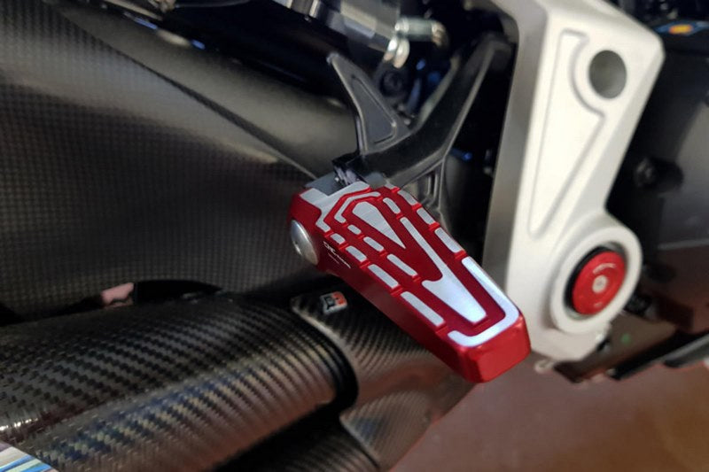 CNC Racing Folding passenger footpegs Ducati XDiavel/Diavel - bicolor | PEP04