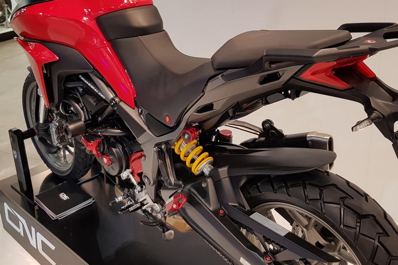 CNC Racing Shock absorber pivot adjustment | PM100