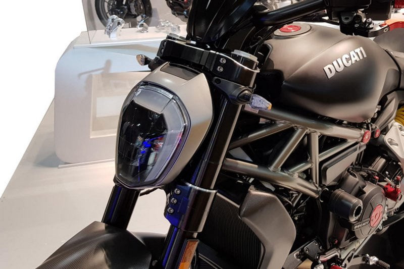 CNC Racing Triple clamps Ducati XDiavel - Top Yoke Black/Silver | PST10BS