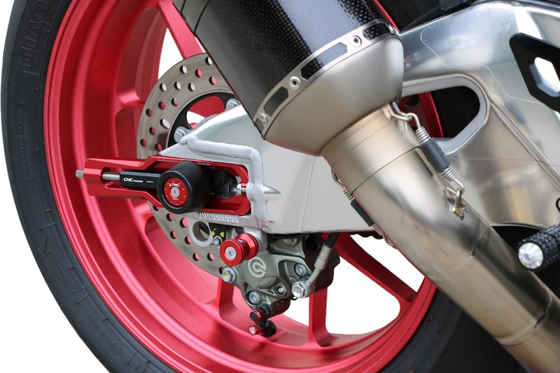 CNC Racing BUFFER REAR WHEEL APRILIA | TP437