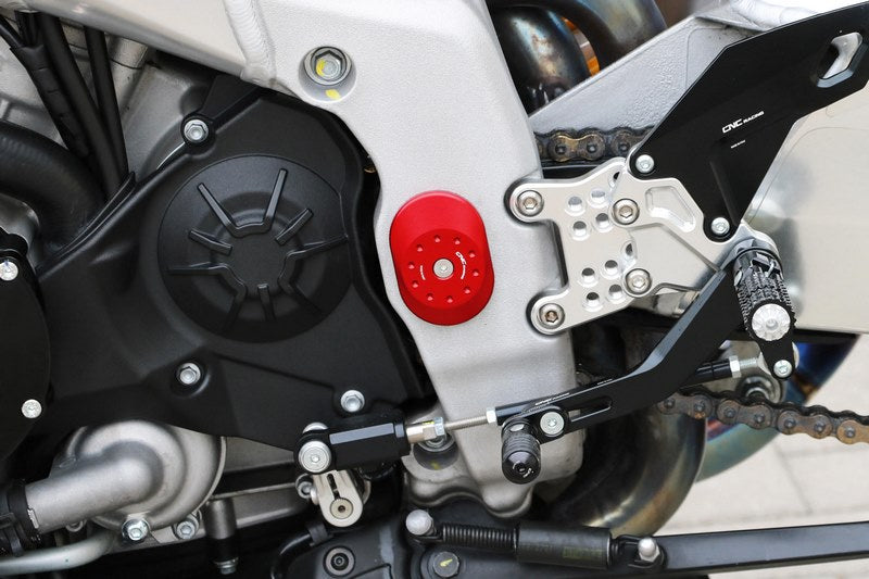 CNC Racing FRAME CAPS SET SWINGARM PIVOT AXLE APRILIA | TT348
