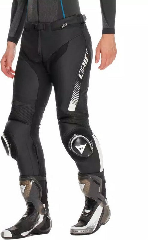 Dainese / ダイネーゼ SUPER SPEED レザーパンツ ブラック/ホワイト | 2015500001-622