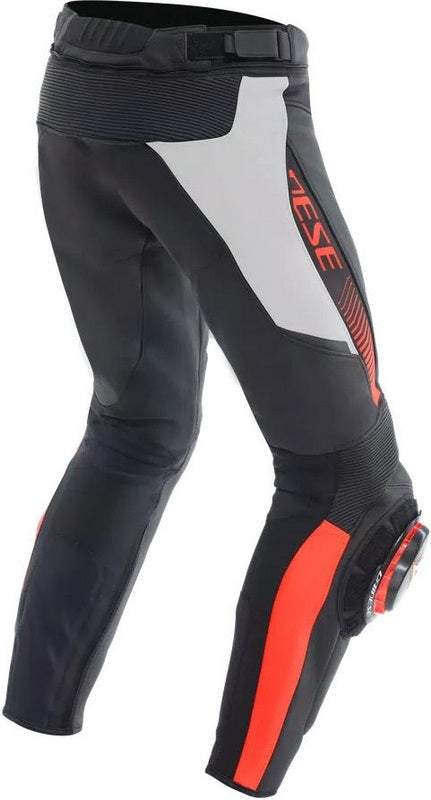 Dainese / ダイネーゼ SUPER SPEED PERF. レザーパンツ ブラック/ホワイト/フルオレッド | 2015500007-N32
