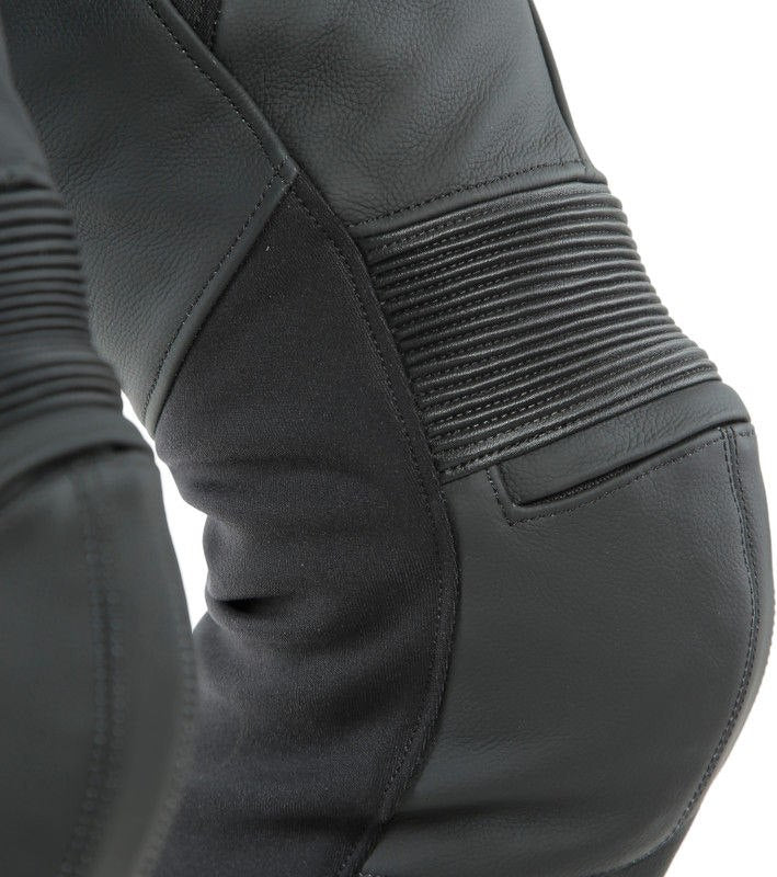 Dainese / ダイネーゼ PONY 3 レザーパンツ マットブラック | 201553711-076