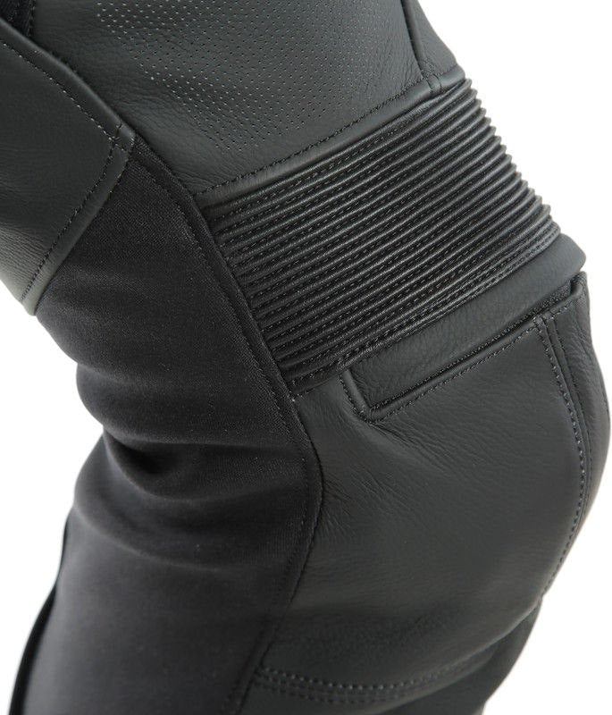 Dainese / ダイネーゼ PONY 3 パーフォレーション レザーパンツ マットブラック | 201553712-076