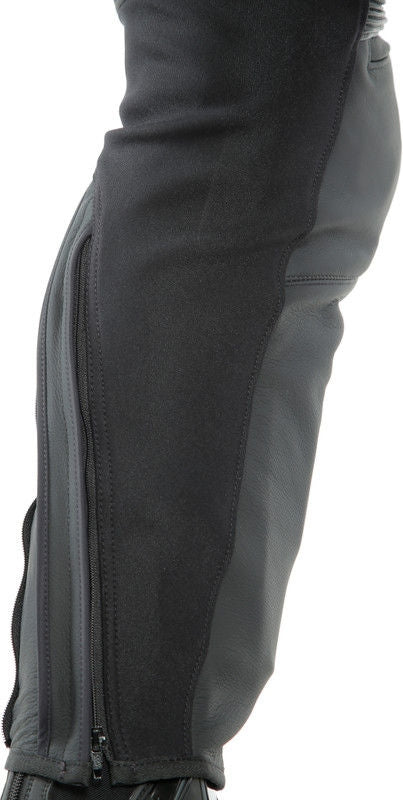 Dainese / ダイネーゼ PONY 3 S/T レザーパンツ マットブラック | 201553716-076