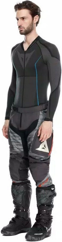 Dainese / ダイネーゼ STERRATO TEX パンツ エボニー/DESERT SAGE | 2017500029-81N