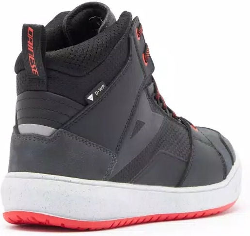 Dainese / ダイネーゼ SUBURB D-WP シューズ ブラック/ホワイト/レッド-LAVA | 2017700010-A66