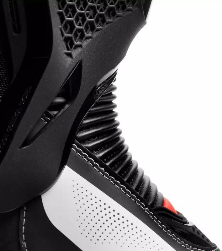 Dainese / ダイネーゼ TORQUE 4 ブーツ レディース ブラック/ホワイト/フルオレッド | 2017900087-N32