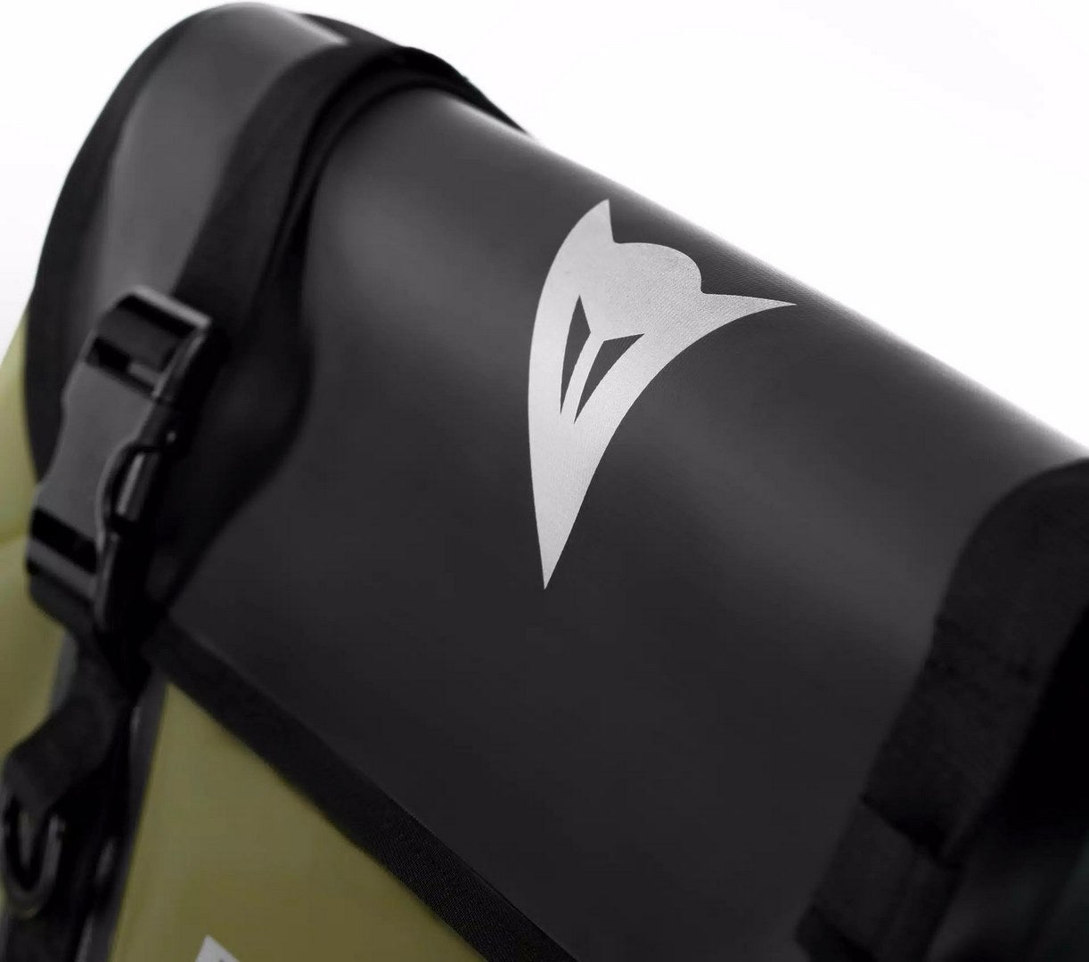 Dainese / ダイネーゼ EXPLORER WP ダッフルバッグ 45L ブラック/グリーン | 2019800006-636