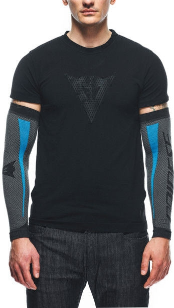 Dainese / ダイネーゼ Dry Arms Black/Blue | 201996270-607
