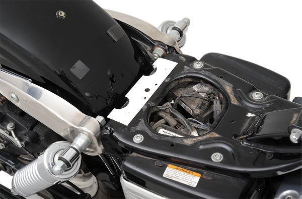 Drag Specialties MOUNT SEAT SOLO 96-17FXD | 0820-0060