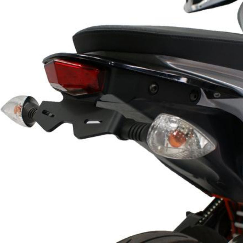 EVOTECH / エヴォテックパフォーマンス KTM 690 Duke テールタイディー (ナンバープレートホルダー) 2012+ (レッド リアライト) | PRN010329-01