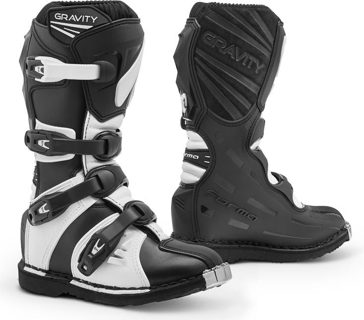 Forma / フォーマ Gravity Standard オフロード Kid Fit ブラック/ホワイト | FORC550-9998