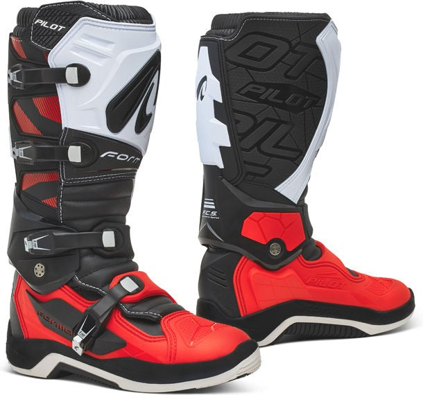 Forma / フォーマ Pilot Standard オフロードフィット ブラック/レッド/ホワイト | FORC590-991098