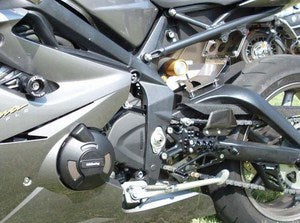 GBRacing / ジービーレーシング 純正バイク プロテクションバンドル. 8mm パドックスタンド | CP675-CS-8-GBR