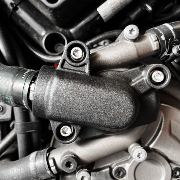 GBRacing / ジービーレーシング SuperSport 937ウォーターポンプカバー2016-2020 | EC-937-2016-5-GBR