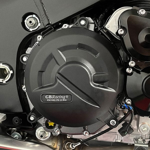 GBRacing / ジービーレーシング GSX1300R Hayabusaセカンダリエンジンカバーセット2021 | EC-GSX1300R-2021-SET-GBR