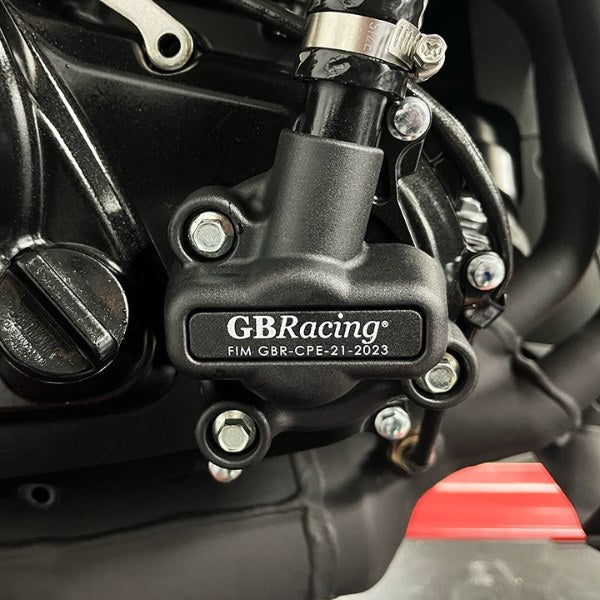 GBRacing / ジービーレーシング YZF-R3ウォーターポンプカバー2023 | EC-R3-2023-5-GBR