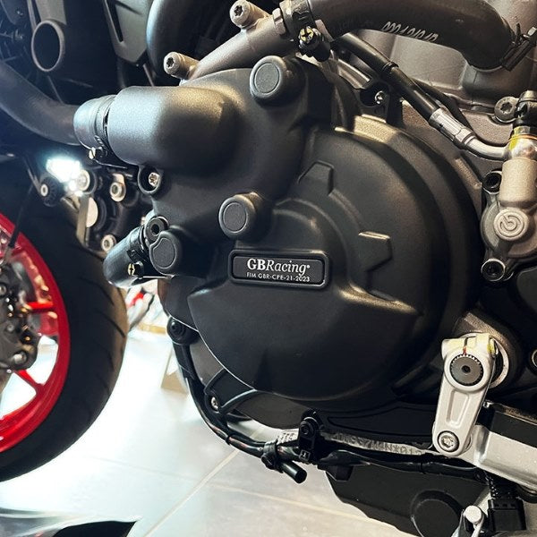 GBRacing / ジービーレーシング Multistrada ムルティストラーダ V2 950、Desertx、Monster +/SPセカンダリエンジンカバーセット2021-2023 | EC-V2-950-2021-SET-GBR