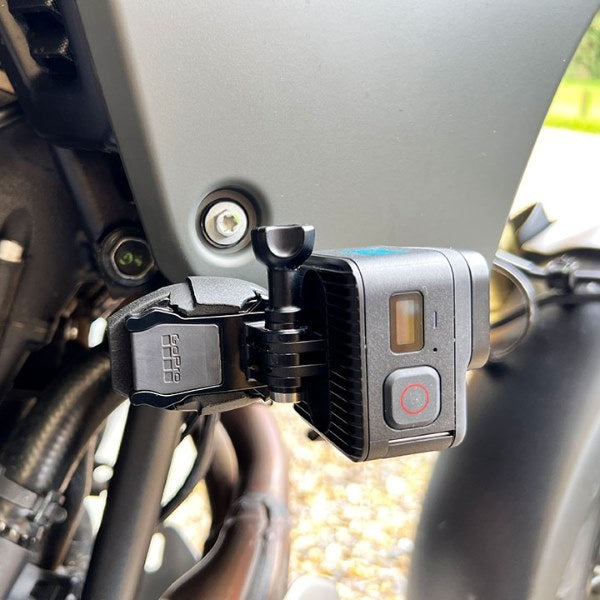 GBRacing / ジービーレーシング GOPROカメラ用のGbracingT n r 700固定マウントアセンブリ| FM8-GP-SET60