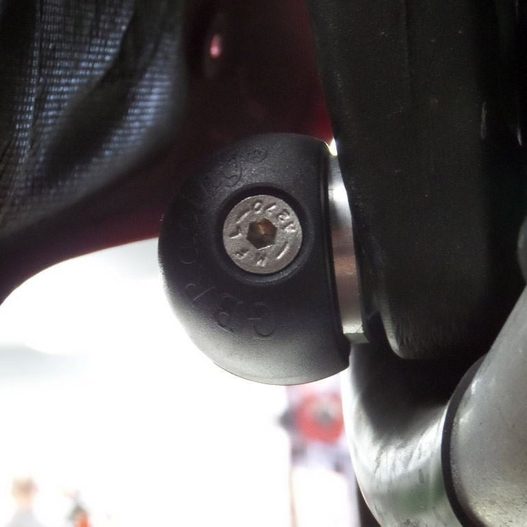 GBRacing / ジービーレーシング ブレットフレームスライダー 2008-2016 - 右手側 - RACE | FS-CBR1000-2008-RHS-R