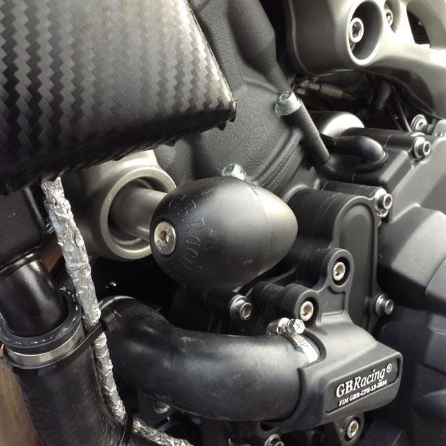 GBRacing / ジービーレーシング Yamaha MT09 2014 ブレットフレームスライダーセット - STREET | FS-MT09-2014-S