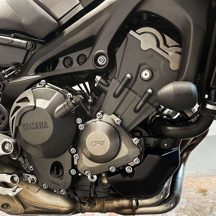 GBRacing / ジービーレーシング XL ブレットフレームスライダーセット - MT-09 2014-2020 - STREET | FS-MT09-2014-XL