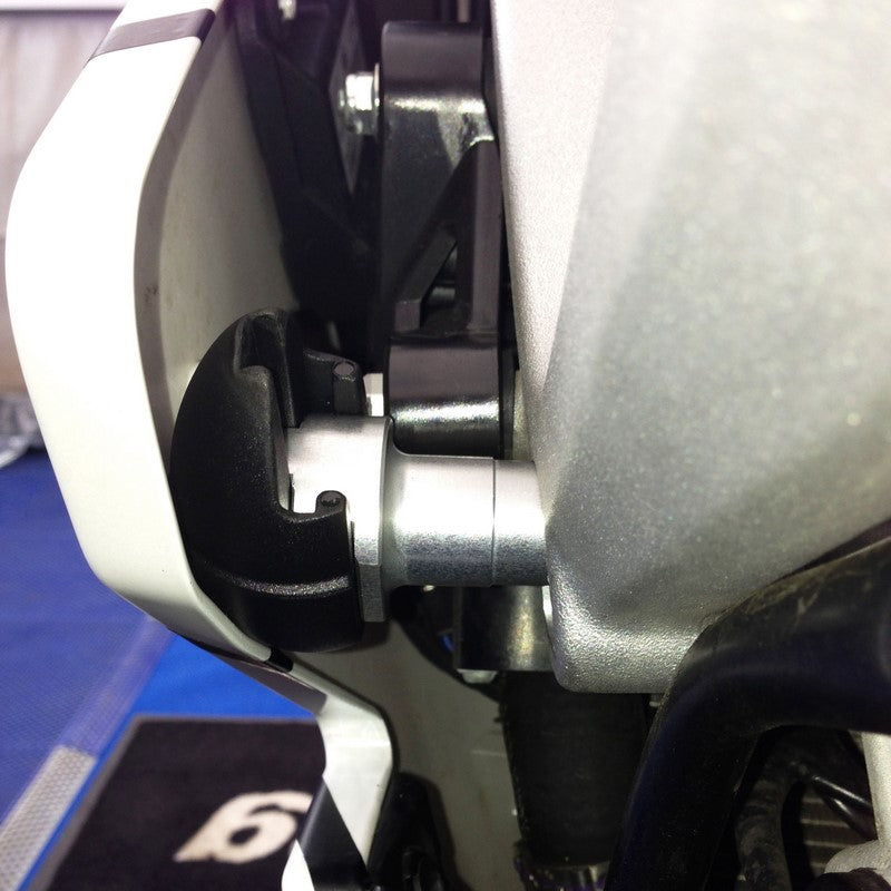 GBRacing / ジービーレーシング ブレットフレームスライダーセット | FS-RSV4-2010-R