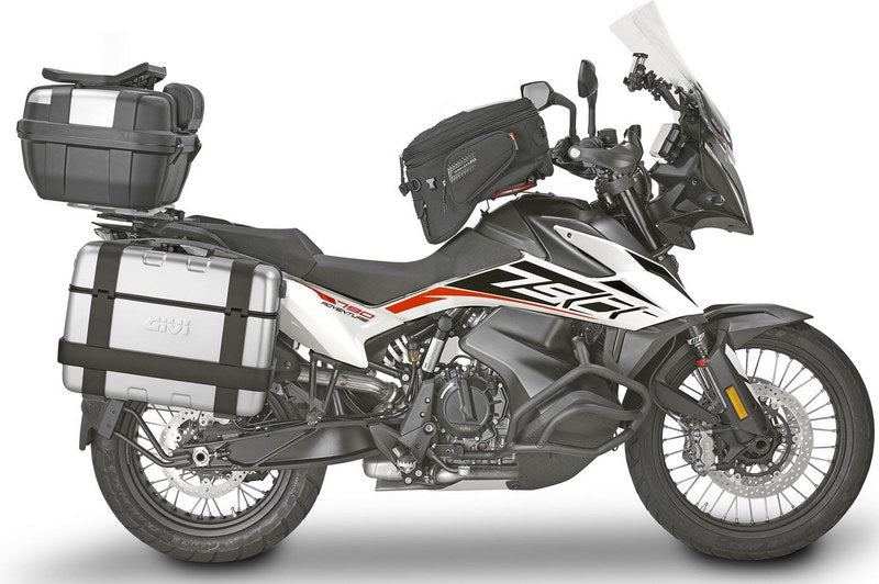 Givi / ジビ Touring ウインドスクリーン KTM 390/790/890 Adventure クリア HxW 45x47 cm (D7711KIT フィッティングキット別途必要) | 7710DT
