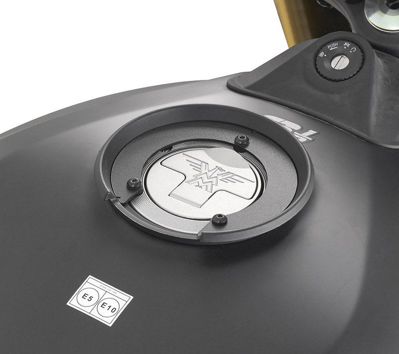 GIVI / ジビ タンクマウンティングキット: TANKLOCK/TANKLOCKED タンクバッグ用 - for various Moto Morini models | BF86
