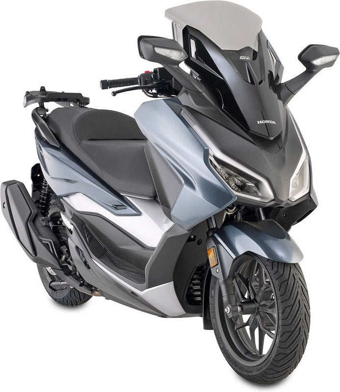 GIVI / ジビ ウインドシールド - ティンテッド(スモーク) - 480x470 mm (HxW) Honda FORZA 125 (21-22)/350 (21-23) | D1187S