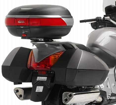 Givi / ジビ PAN EUROPEAN ST 1300 (02-08) トップケースホルダープレート | E215