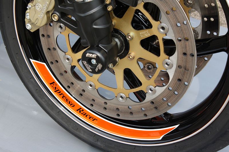 GSGモトテクニック クラッシュパッドセット (フロントホール用) Benelli TNT 1130 / 1130 Sport | 20-20