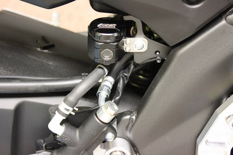 GSGモトテクニック ブレーキオイルリザーバー リア Yamaha MT-125 (2014-2019) | 3999-B36-Y46