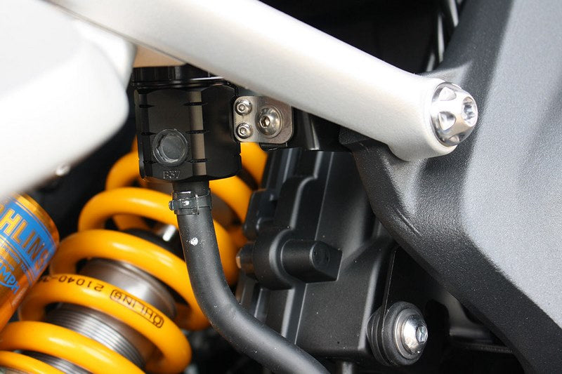 GSGモトテクニック ブレーキオイルリザーバー リア Triumph Speed Triple 1200 / RS / RR (PB01) (2021 -) | 3999-B37-T38