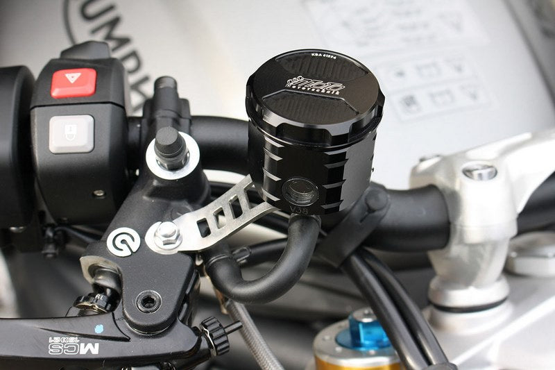 GSGモトテクニック ブレーキオイルリザーバー フロント Triumph Speed Triple 1200 / RS / RR (PB01) (2021 -) | 3999-V38-T38